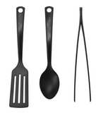 3 ustensiles de cuisine à revêtement antiadhésif.