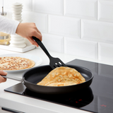 3 ustensiles de cuisine à revêtement antiadhésif.